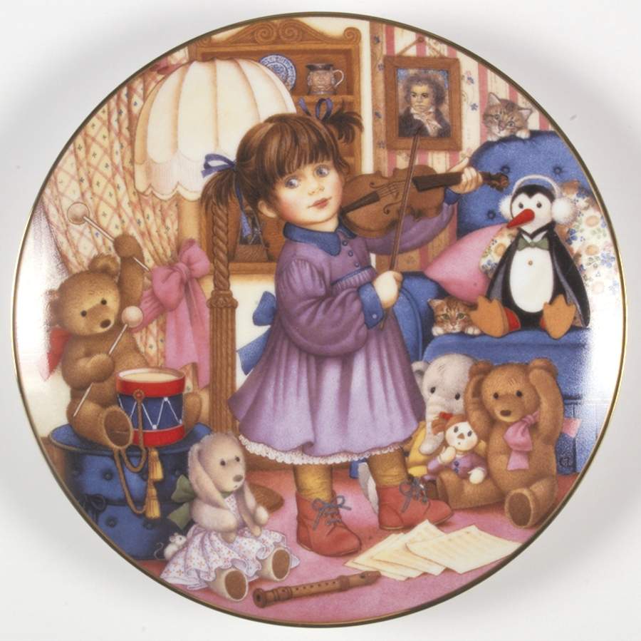 Carol Lawson Plates Practice Makes Perfect - No Box by Franklin Mint-1