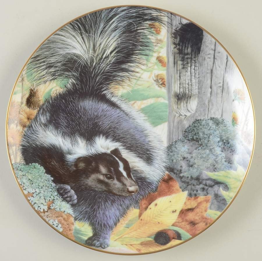 Country Diary Skunks - No Box by Franklin Mint-1