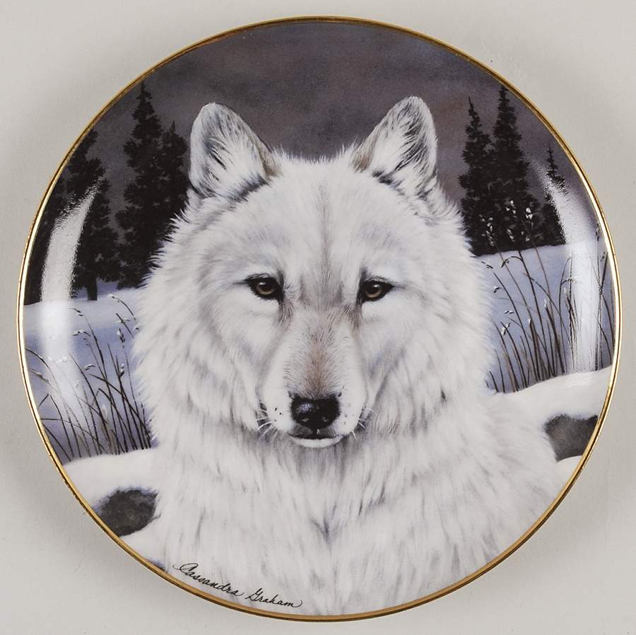 International Wildlife Coalition Lone Wolf - No Box by Franklin Mint-1