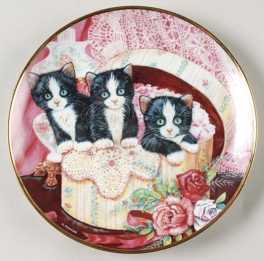 Kitten Capers Hide & Seek - No Box by Franklin Mint-1
