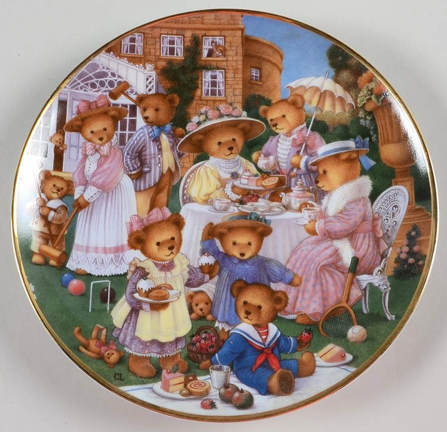 World of Teddy Bears Teddy Bear Tea Party - No Box by Franklin Mint-1
