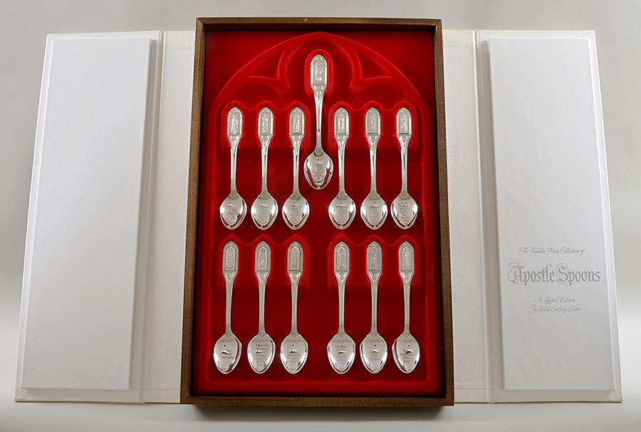 12 Apostles Spoons 14 Piece Boxed Set - With Box by Franklin Mint-1