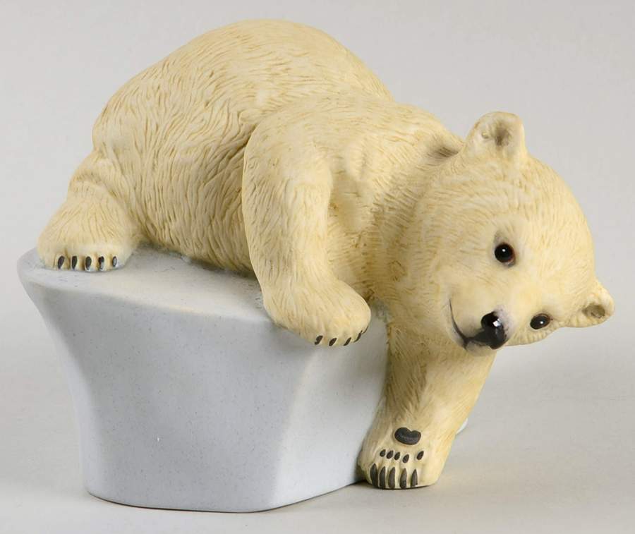 World Wildlife Fund Brrr - No Box by Franklin Mint-1
