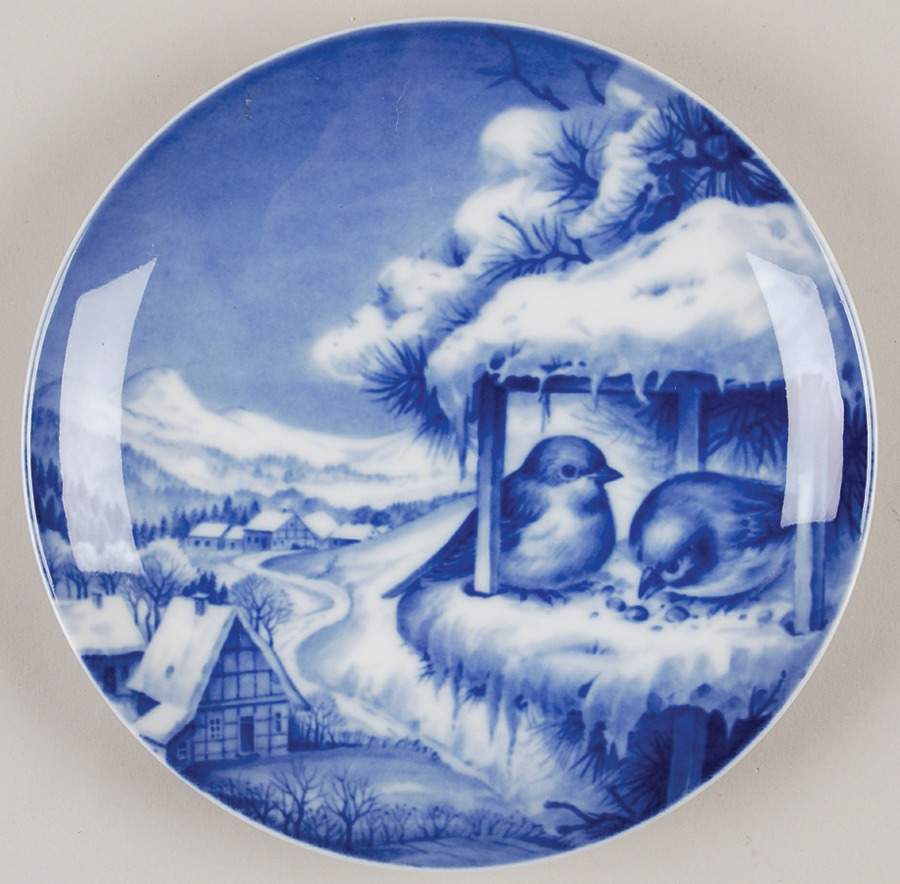 Christmas Plate Sparrows - No Box by Furstenberg-1