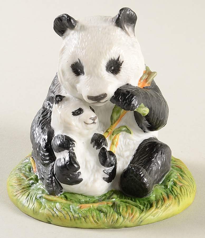 Endangered Mother & Baby Animals Giant Panda - No Box by Franklin Mint-1