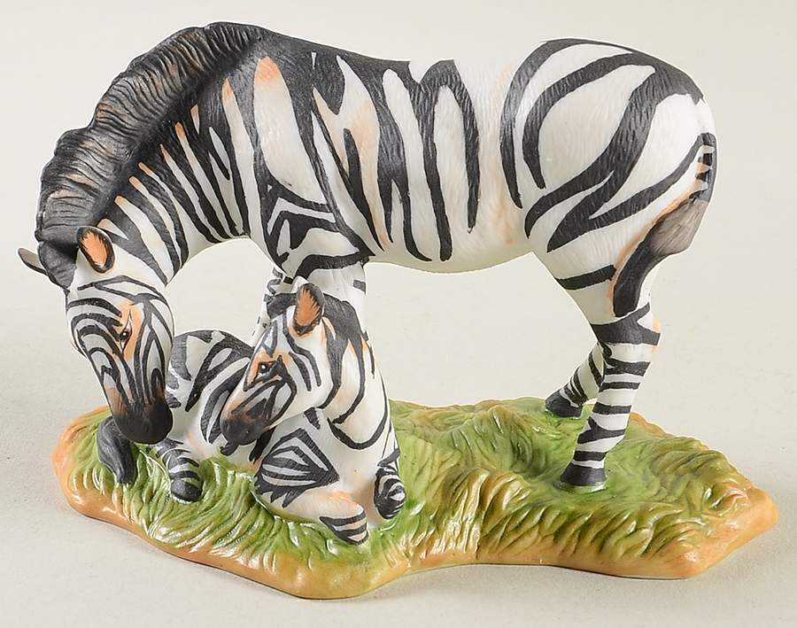 Endangered Mother & Baby Animals Mountain Zebra - Boxed by Franklin Mint-1