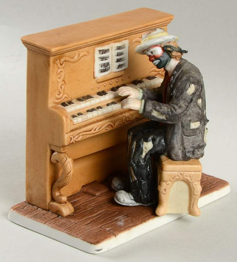 Emmett Kelly Jr Miniature The Piano Player - No Box 42 by Flambro-1