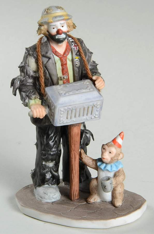 Emmett Kelly Jr Miniature Hurdy Gurdy Man - Boxed by Flambro-1
