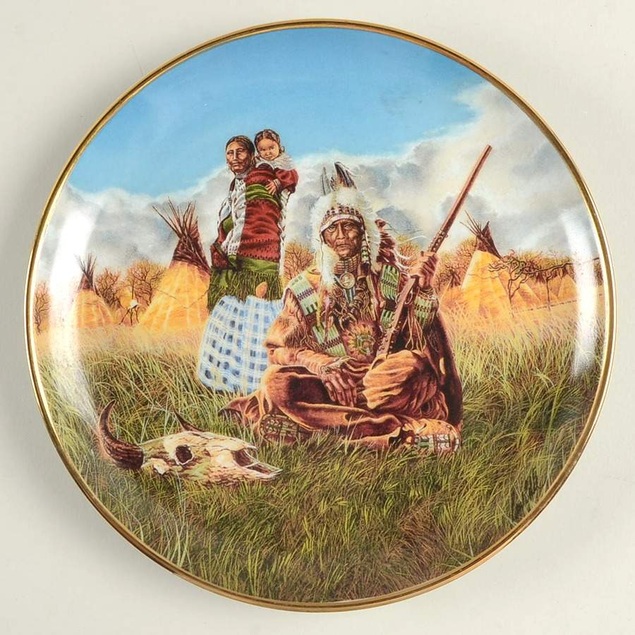 American Indian Heritage Foundation Museum Family Of The Plains - No Box by Franklin Mint-1