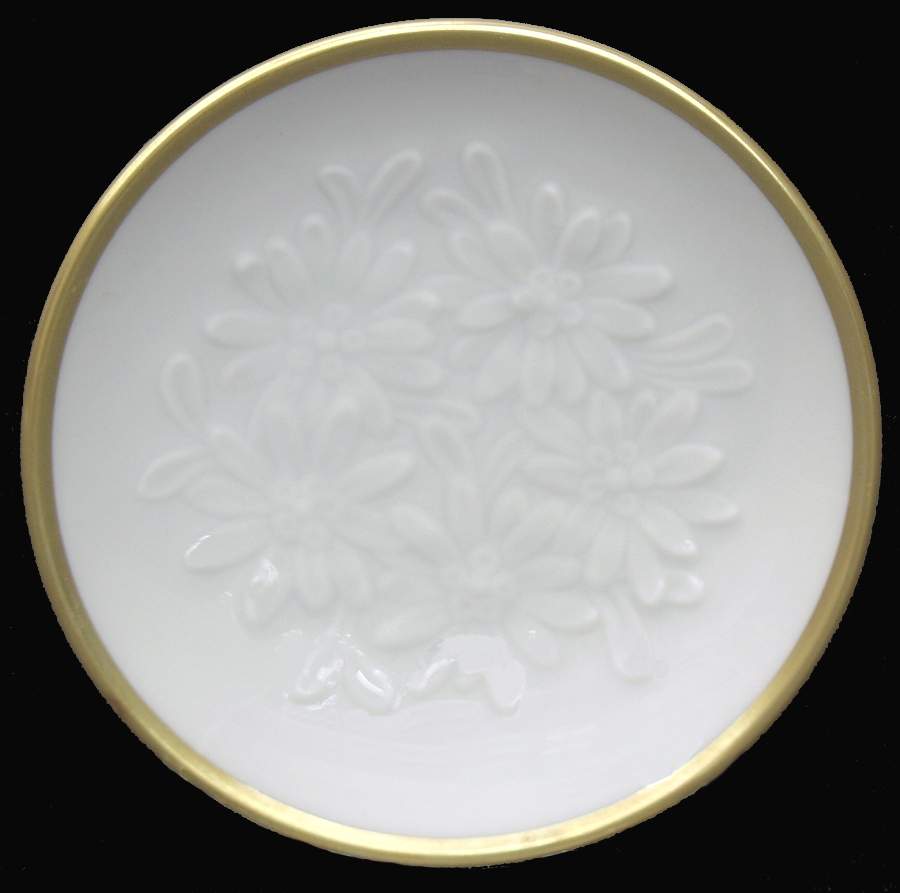 Great Porcelain Houses of The World Langenthal - No Box by Franklin Mint-1