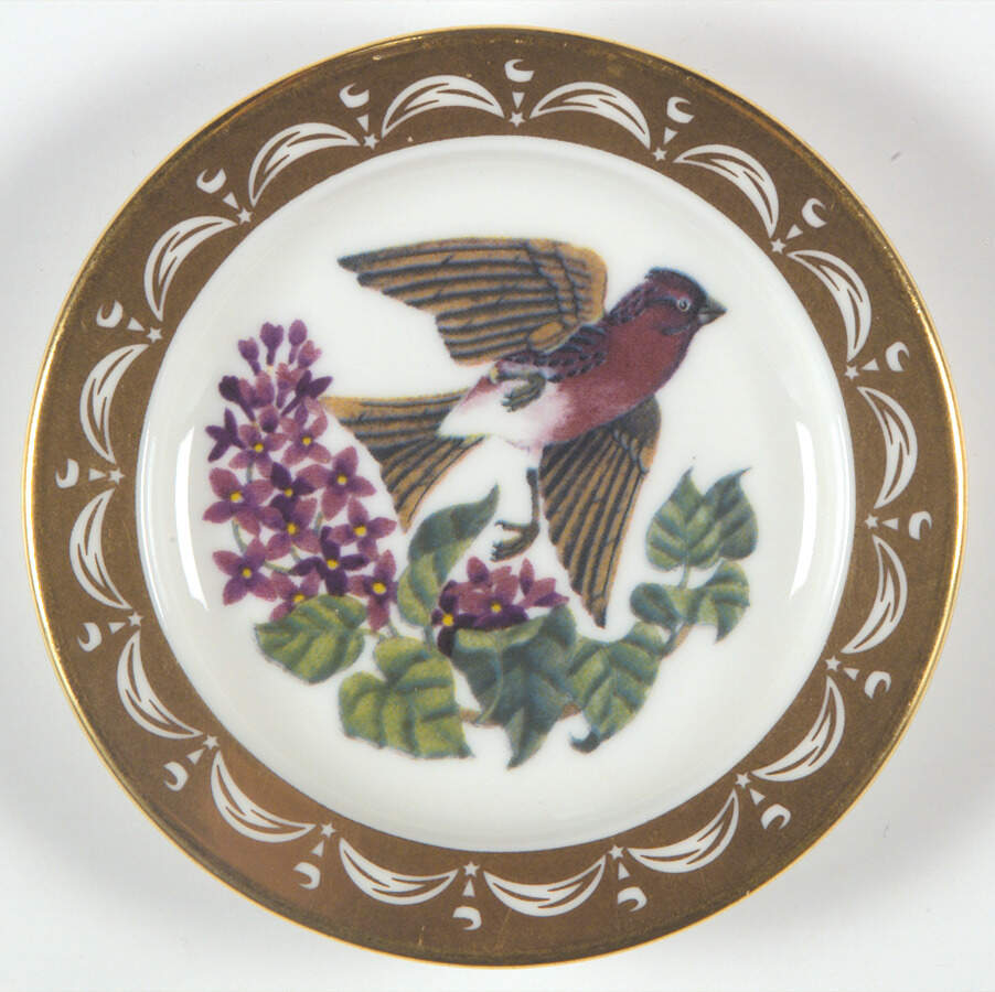 State Birds & Flowers Miniature New Hampshire-Purple Finch /Purple Lilac - New Hampshire, No Box by Franklin Mint-1