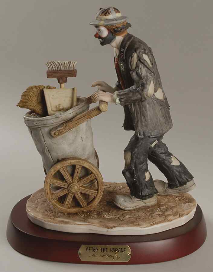 Emmett Kelly Jr-Professionals After The Parade - Boxed by Flambro-1