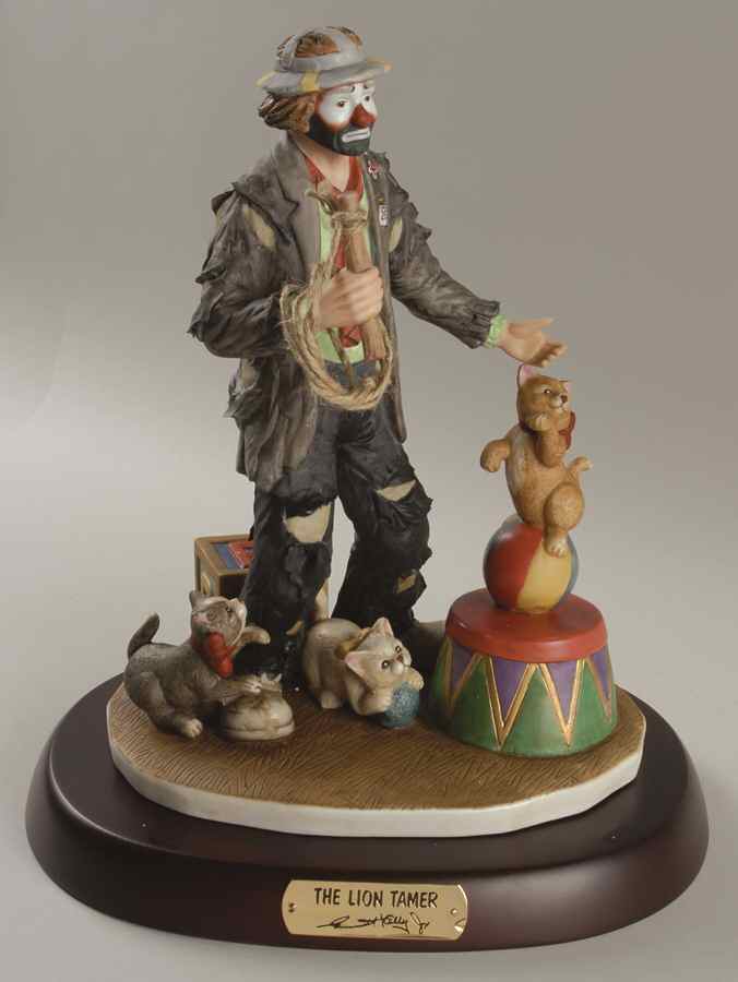 Emmett Kelly Jr-Professionals Lion Tamer - No Box by Flambro-1