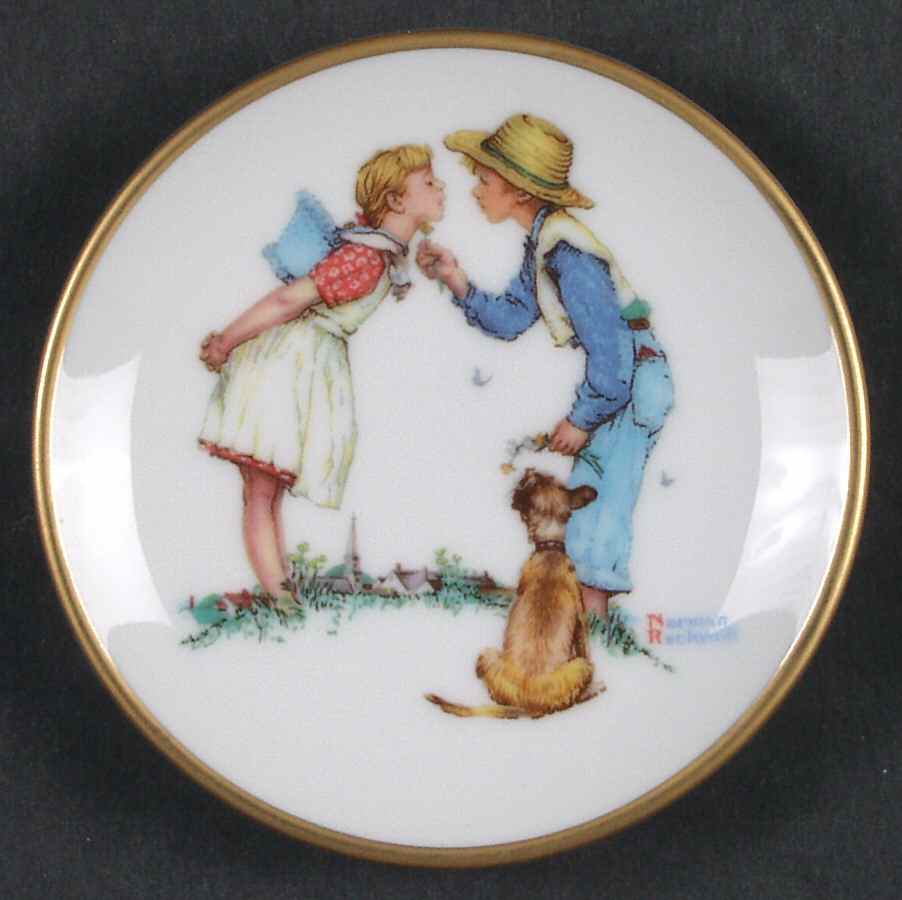 Four Seasons Miniature-Plates Beguiling Buttercup - No Box by Fairmont Collectible-1