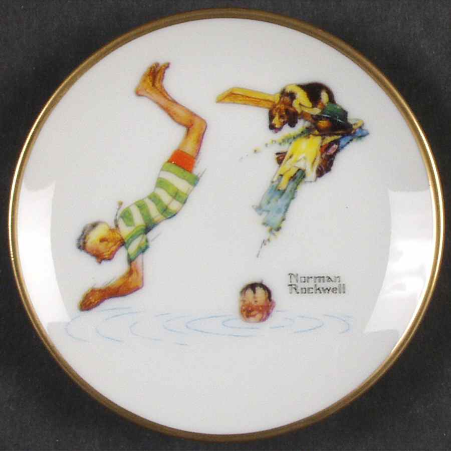 Four Seasons Miniature-Plates Cooling Off - No Box by Fairmont Collectible-1