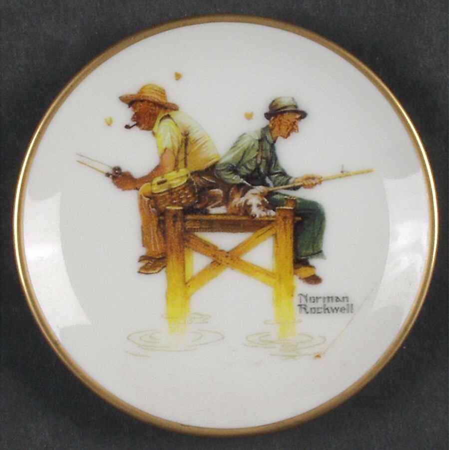 Four Seasons Miniature-Plates Lazy Days - Boxed by Fairmont Collectible-1