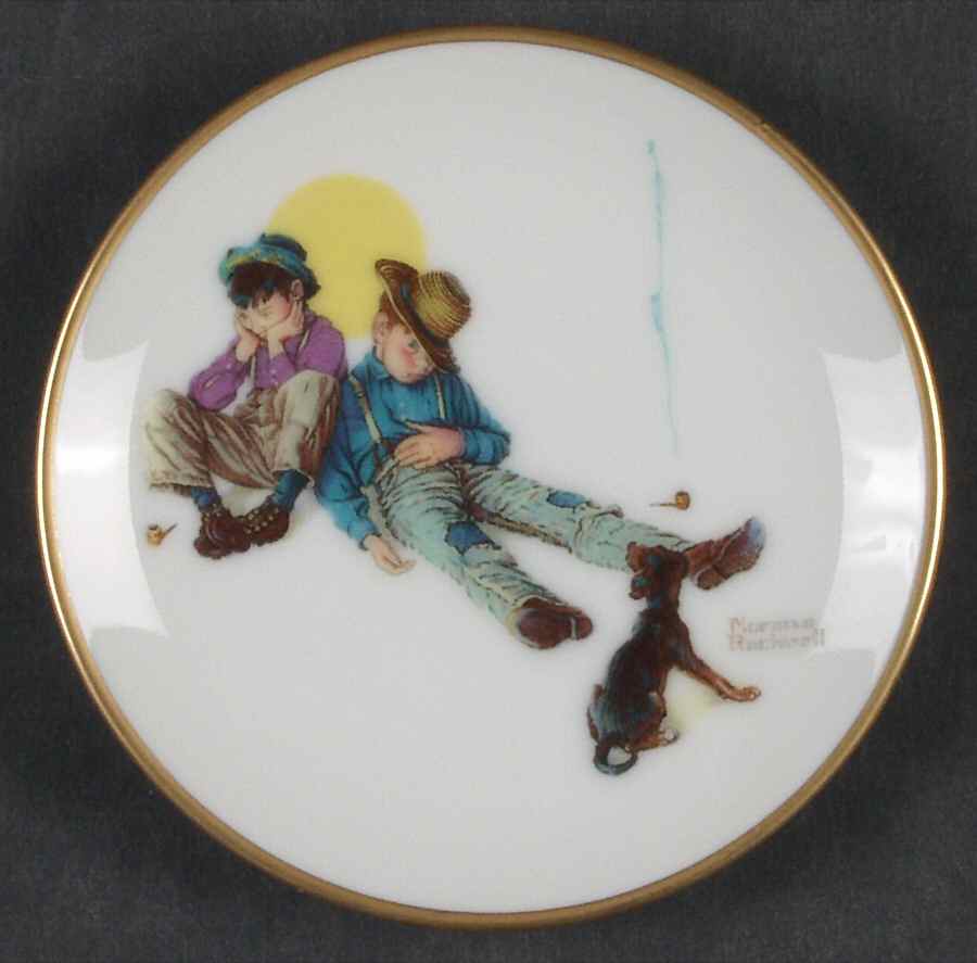 Four Seasons Miniature-Plates Disasterous Daring - No Box by Fairmont Collectible-1