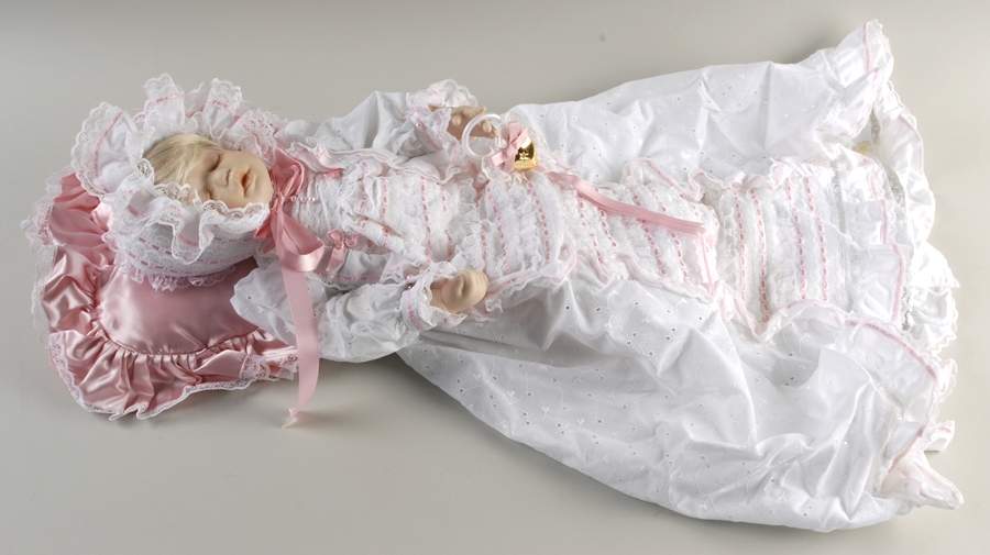 Franklin Mint Dolls Gibson Christening - No Box by Franklin Mint-1
