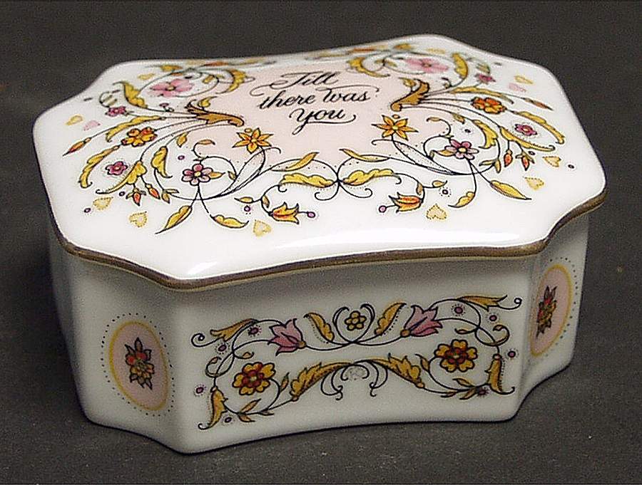 Songs of Love Music Box Till There Was You - Boxed by Franklin Mint-1