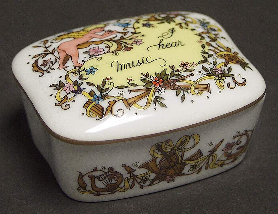 Songs of Love Music Box I Hear Music - No Box by Franklin Mint-1
