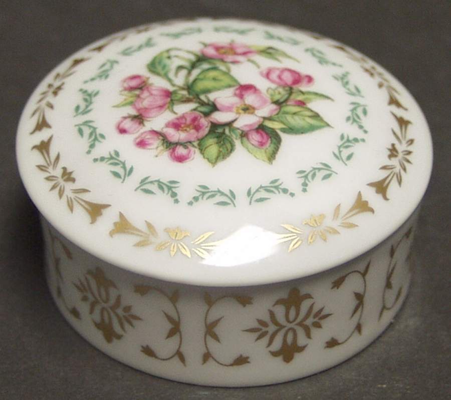 Flowers of Colonial America-Box Apple Blossom - No Box by Franklin Mint-1