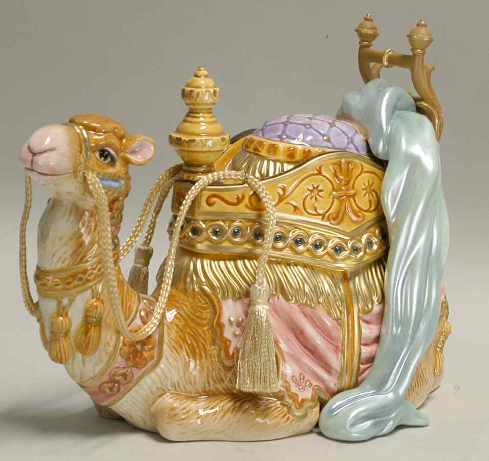 Nativity Figurines Resting Arabian Camel  - Boxed by Fitz & Floyd-1