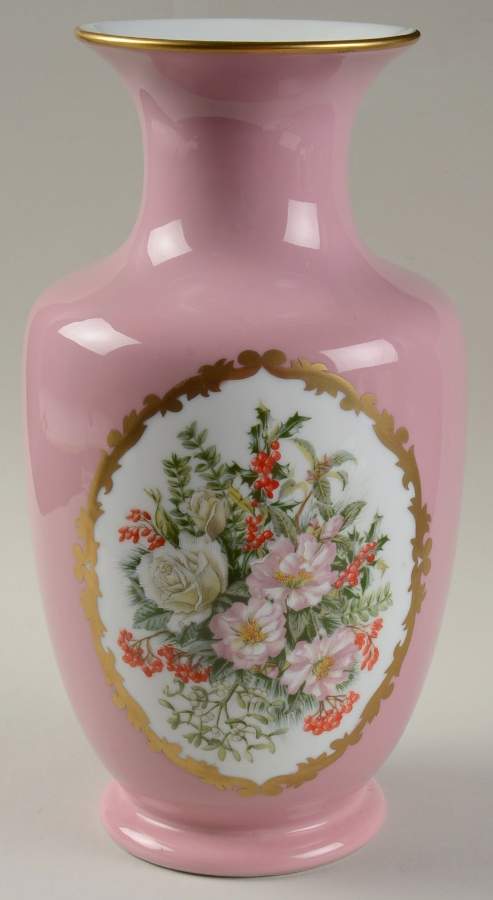 Four Seasons Vase Winter Bouquet - With Box by Franklin Mint-1