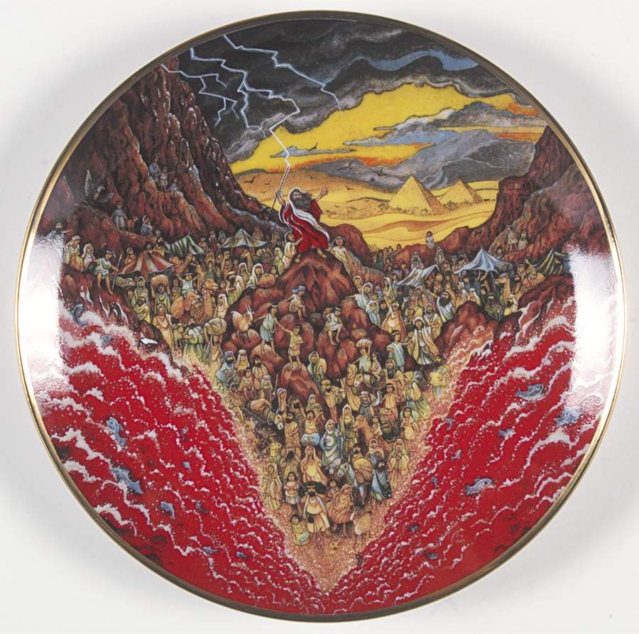 Bibical Scenes By Bill Bell for Franklin Mint Parting Of The Sea - No Box by Franklin Mint-1