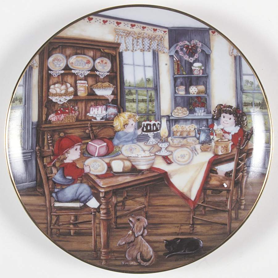 Scenes of Home Suppertime - No Box by Franklin Mint-1