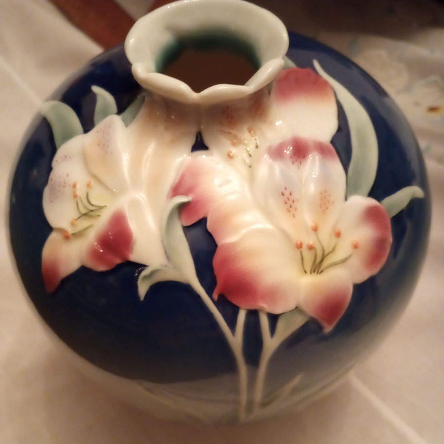 Franz Collection Giftware Lily Round-Vase - No Box by Franz Collection-1
