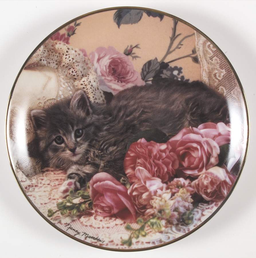 Nancy Matthews Cats Bed Of Roses - No Box by Franklin Mint-1