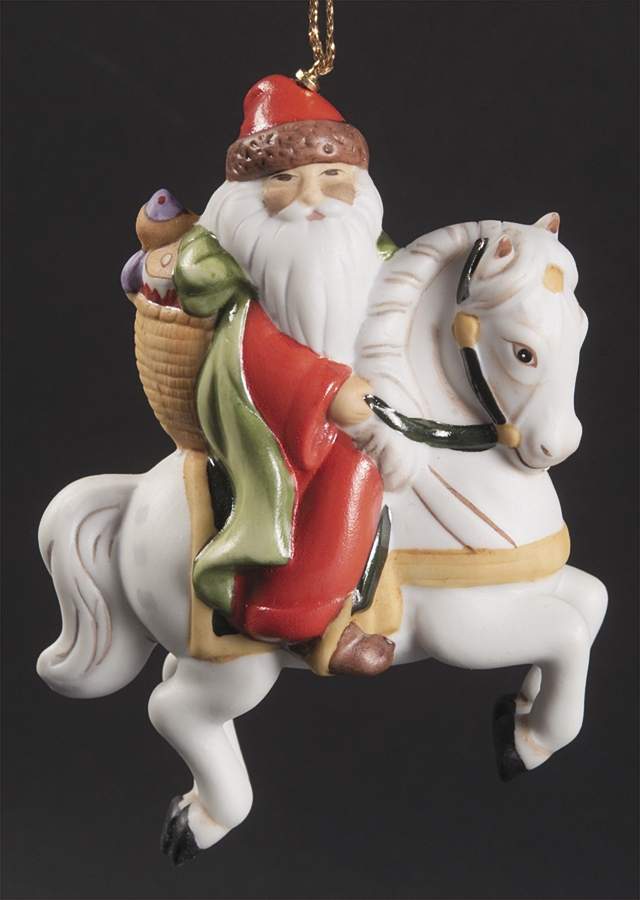 Faces of Christmas Around the World Papa Noel-Belgium - No Box by Franklin Mint-1
