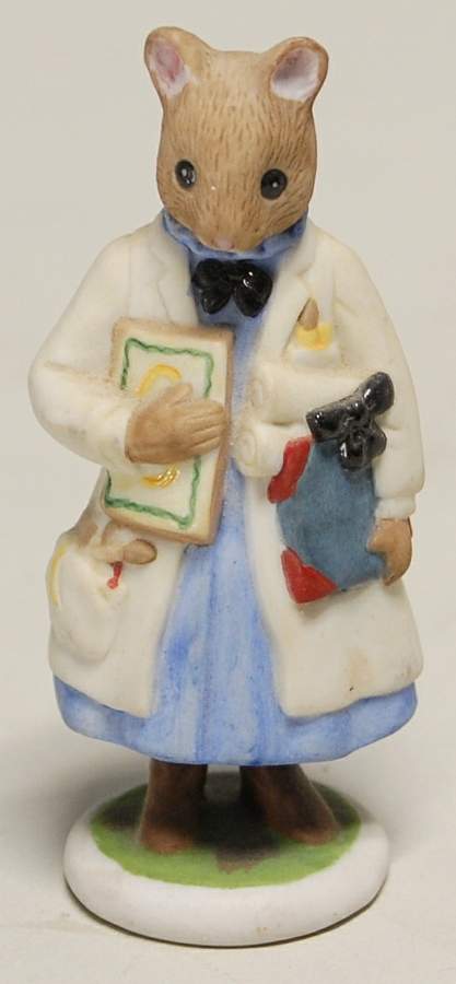 The Woodmouse Family Letitia Plum - No Box by Franklin Mint-1