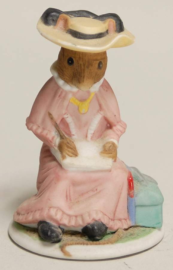 The Woodmouse Family Amelia - No Box by Franklin Mint-1