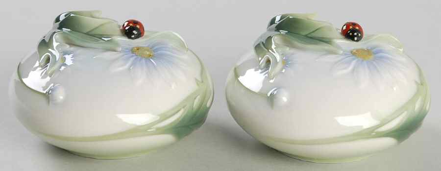 Lady Bug Salt & Pepper Set - No Box by Franz Collection-1