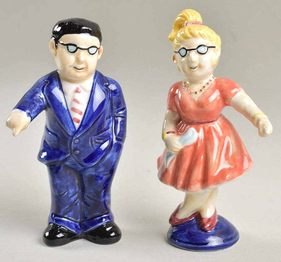 Fitz & Floyd Figurines Man & Woman Pointing (Pair) - No Box by Fitz & Floyd-1
