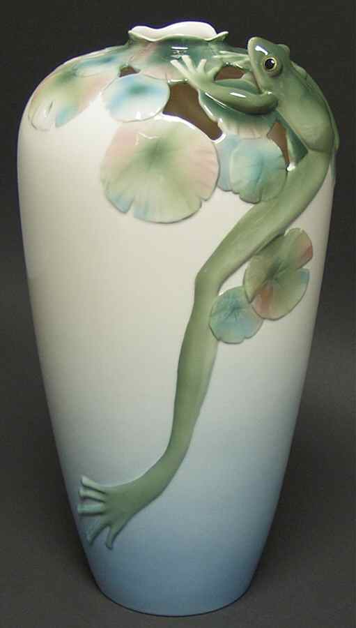 Amphibia Collection Large Vase - Boxed by Franz Collection-1