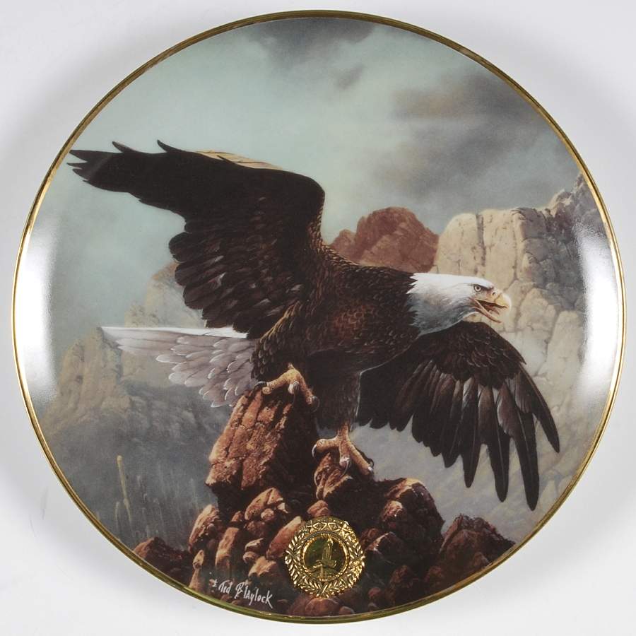 Alaska Chilkat Bald Eagle Preserve Majestic Guardian - No Box by Franklin Mint-1