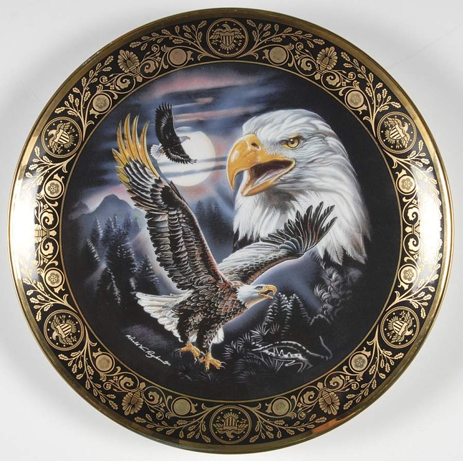 The Freedoms Foundation of Valley Forge Freedom's Vigil-Black Border - No Box by Franklin Mint-1