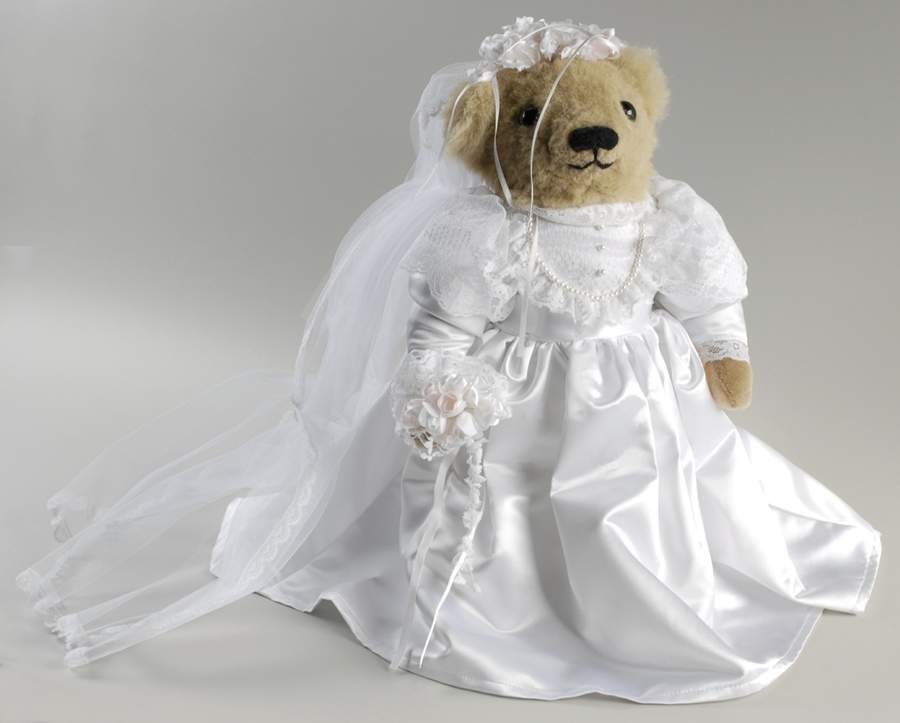 Franklin Mint Giftware Teddy Bear-Edwina Bride - Boxed by Franklin Mint-1
