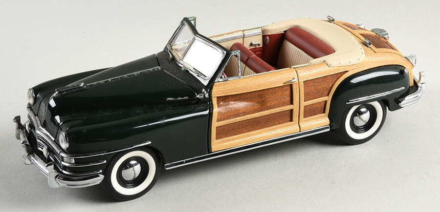 Precision Models 1948 Chrysler Town & Country-Dark Green - Boxed by Franklin Mint-1