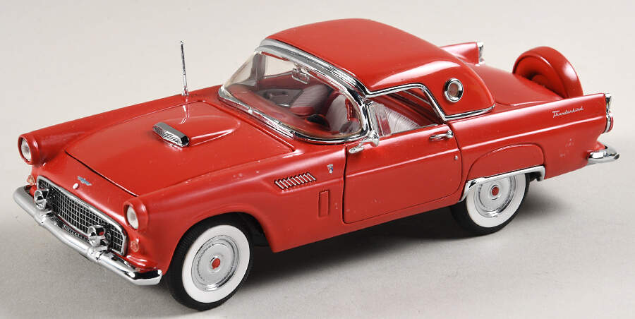 Precision Models 1956 Ford Thunderbird-Red - Boxed by Franklin Mint-1