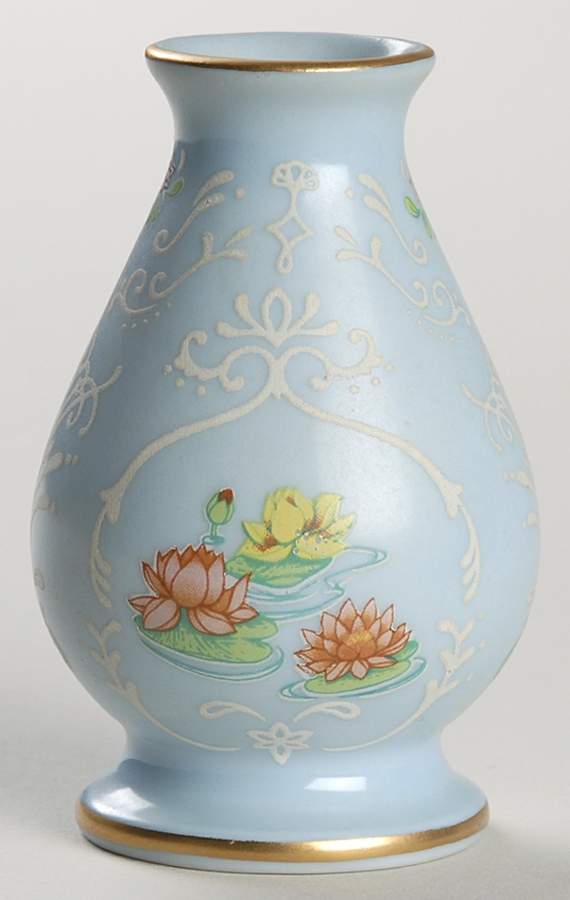 Flowers of the Victorian Year Mini Vase July Water Lily - No Box by Franklin Mint-1