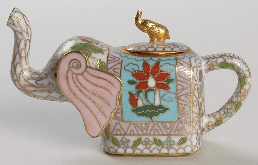 Jewels of the Ming Dynasty Happiness Teapot - No Box by Franklin Mint-1