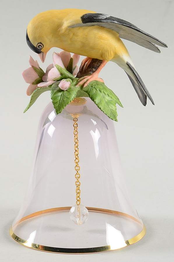 Bird Bells Goldfinch - No Box by Franklin Mint-1