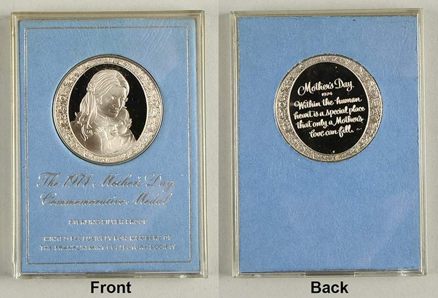 Mother's Day Proof 1974 Mother's Day - Boxed by Franklin Mint-1