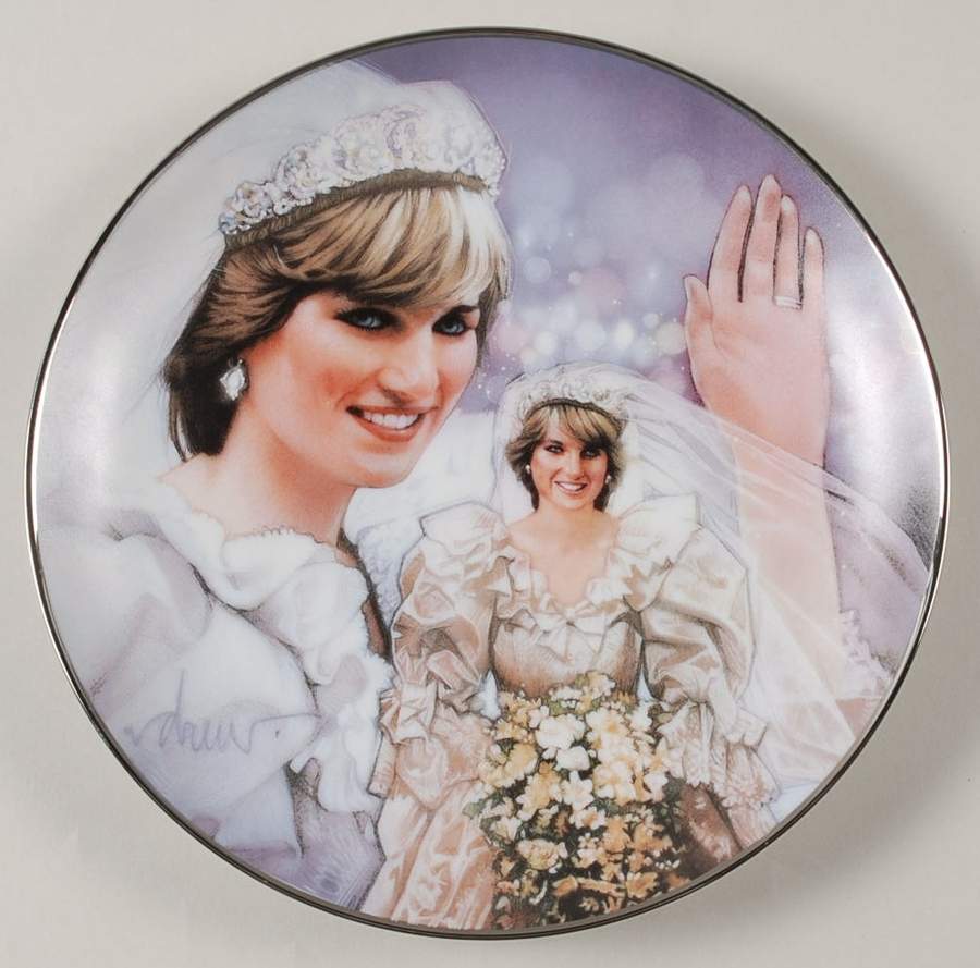 Diana Princess of Wales Fairytale Princess - No Box by Franklin Mint-1