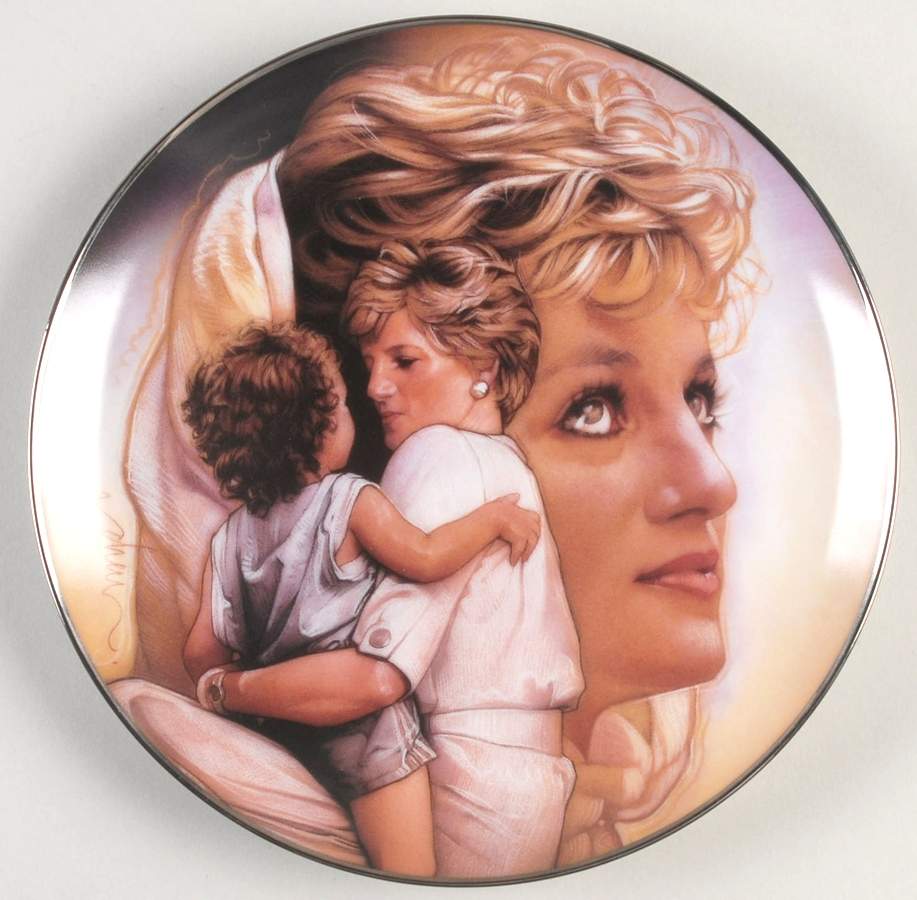 Diana Princess of Wales Queen Of Compassion - No Box by Franklin Mint-1