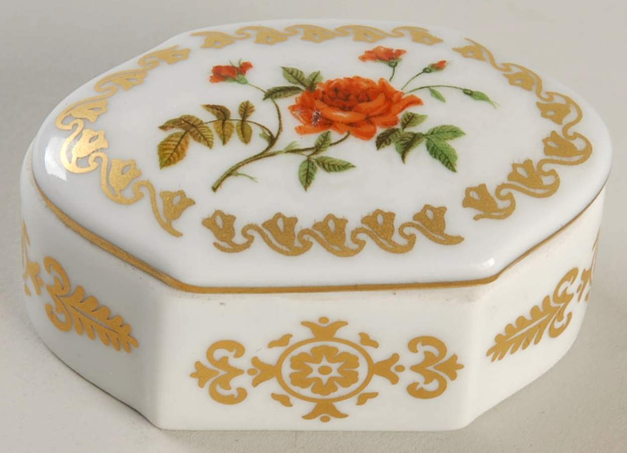 Empress Josephines Rose Garden Shailer's Provence - No Box by Franklin Mint-1