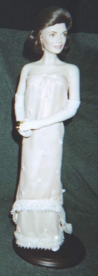 Jacqueline Kennedy Pink Dress - Boxed by Franklin Mint-1